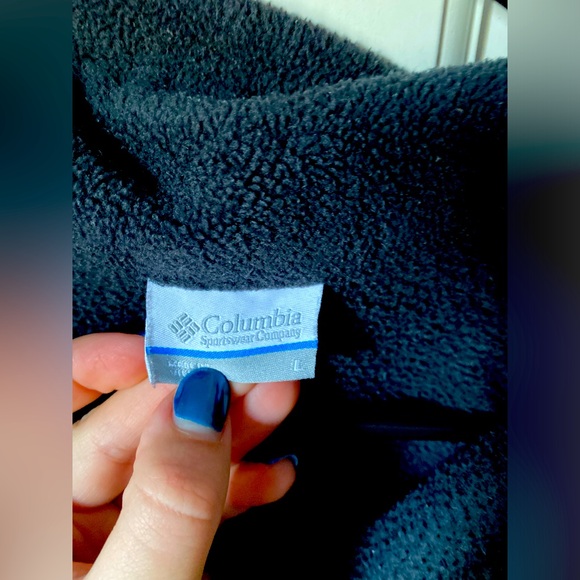 Fleece - Picture 2 of 2